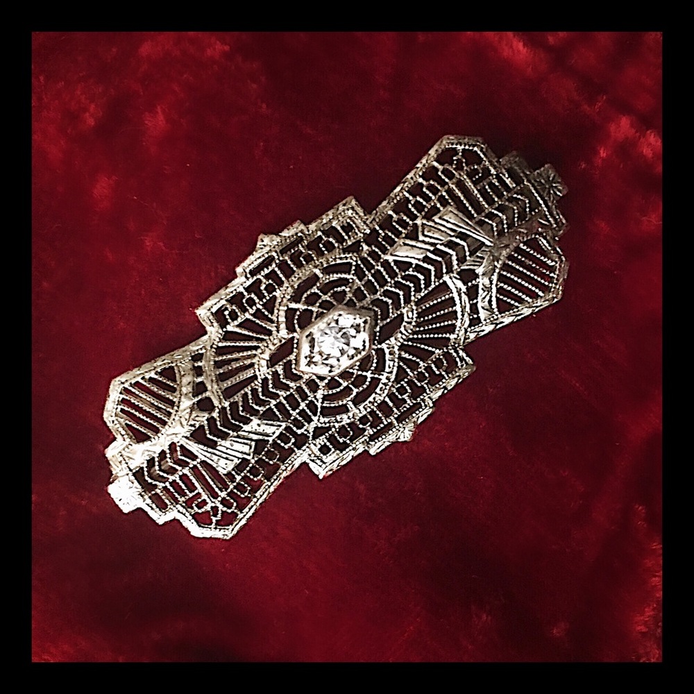 Art Deco Vintage Sterling brooch